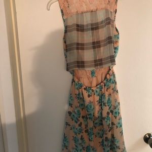 Unique floral pattern mini sundress